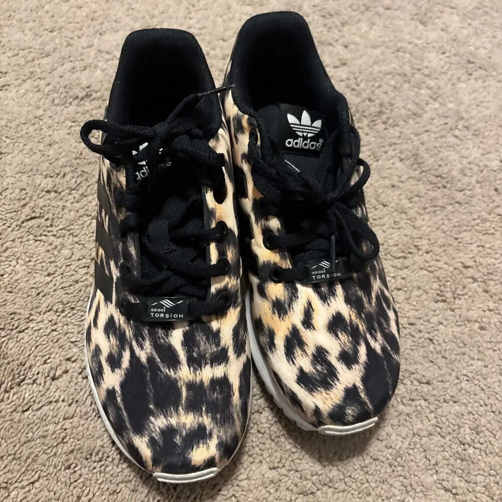 Womans Adidas Black Tan Torsion ZX Flux Cheetah Size 4 1/2 Sneakers Black Lace